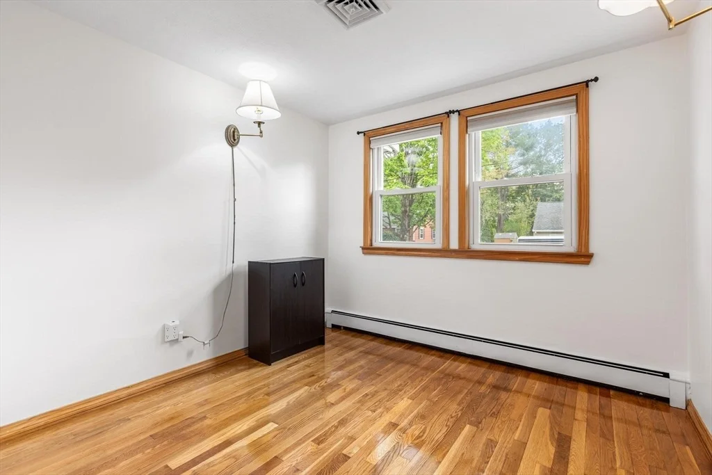 Photo of 44 Batchelder Road