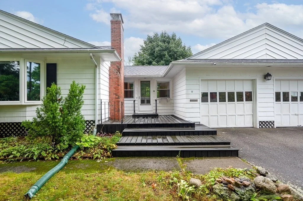 Photo of 11 Lyndale Rd
