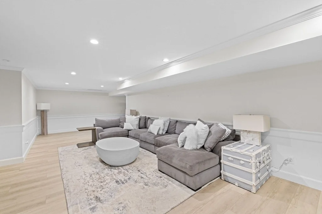 Photo of 37 Tara Dr