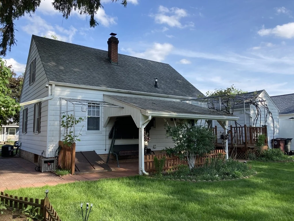 Photo of 13 Smith Ave