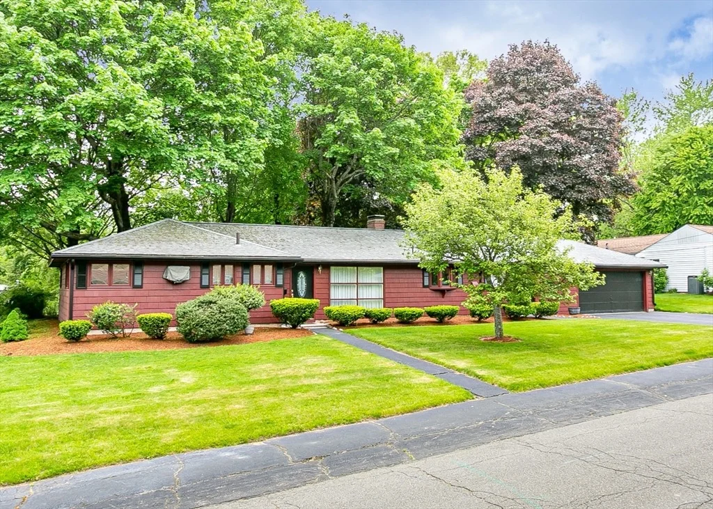 Photo of 23 Russell Circle