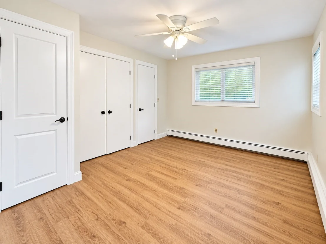 Photo of 14 Cornell Rd
