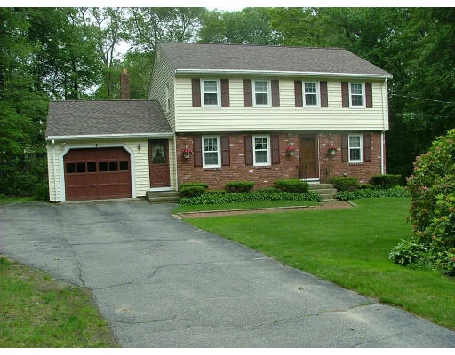 Photo of 9 Rose Bay Dr