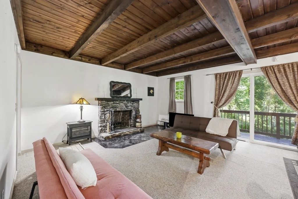 Photo of 93 Beaver Lake Rd