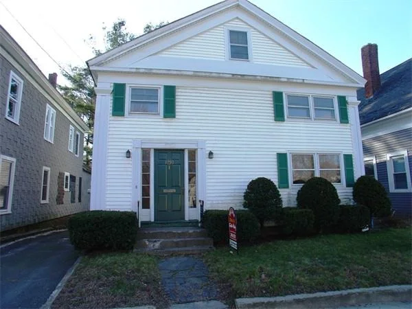 Photo of 1793 Main St