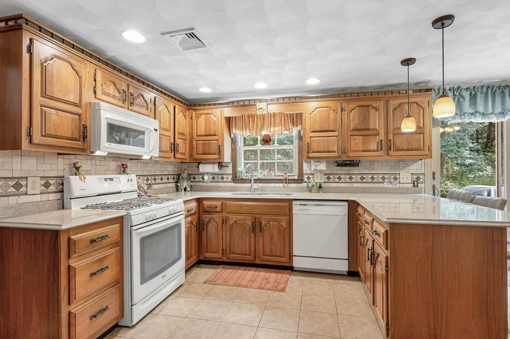 Photo of 167 Trout Brook Rd