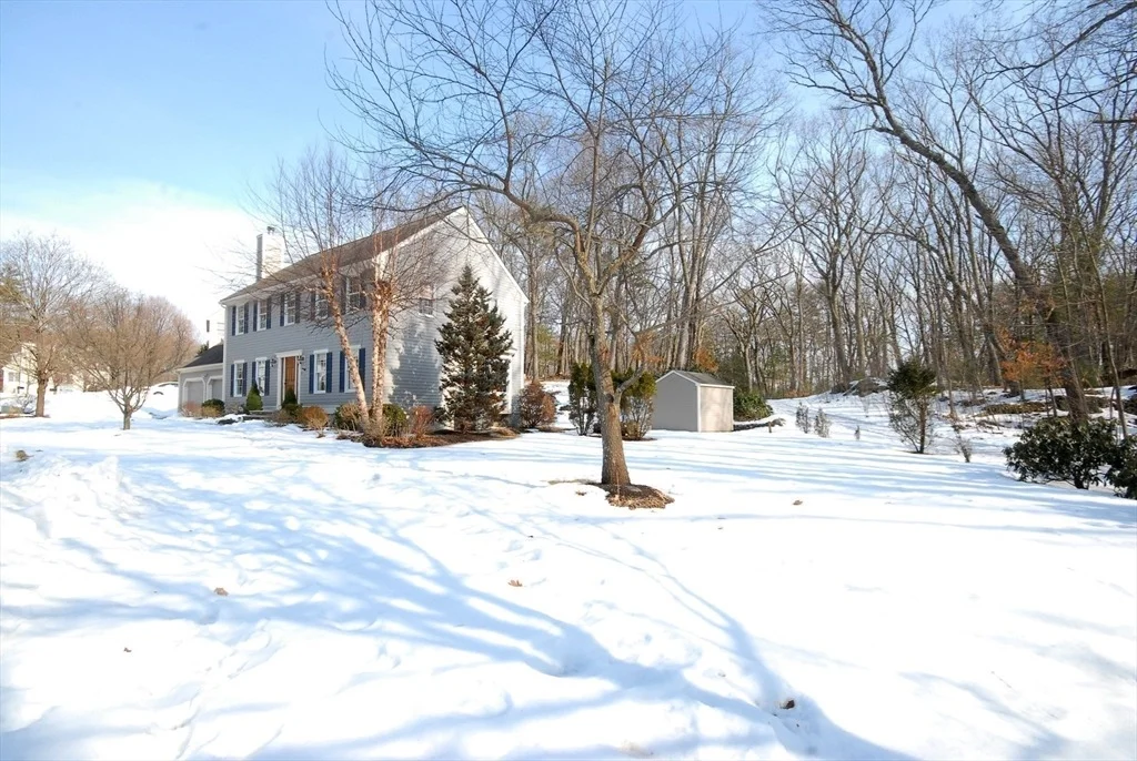 Photo of 7 Carriage Ln