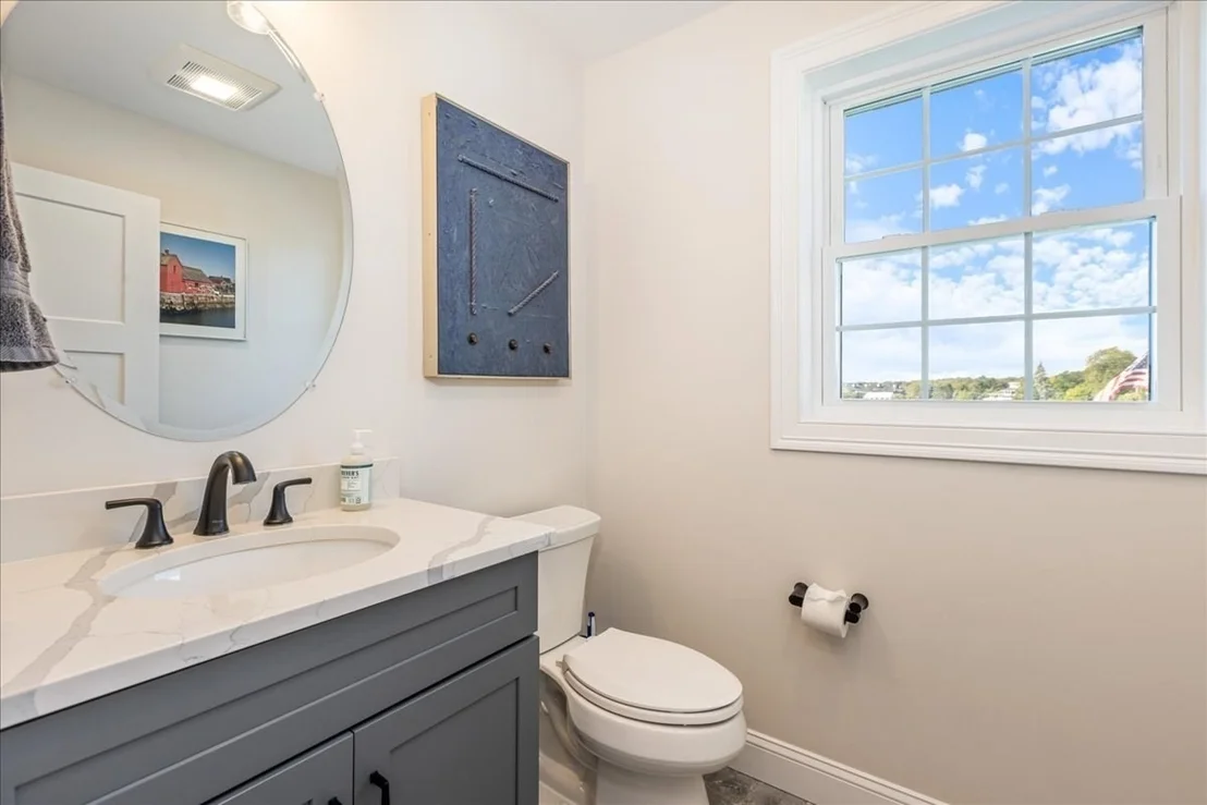 Photo of 59 Riverview Ave