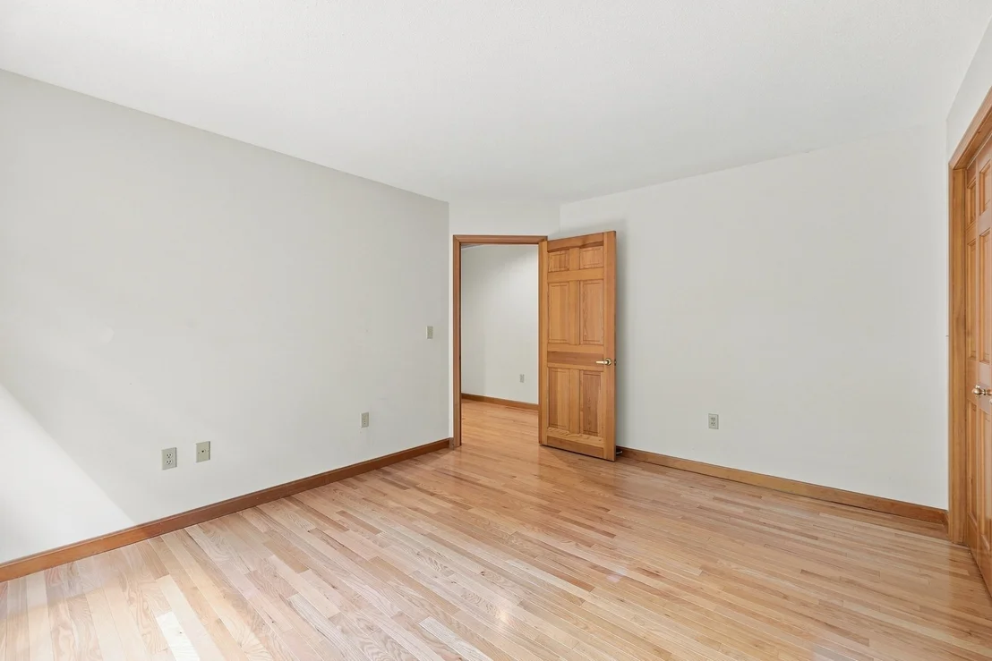Photo of 16 Birch Ln