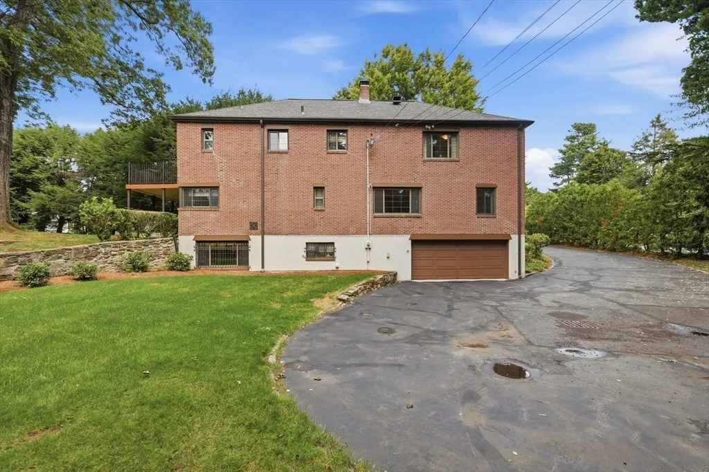 Photo of 5 Rollingwood Dr