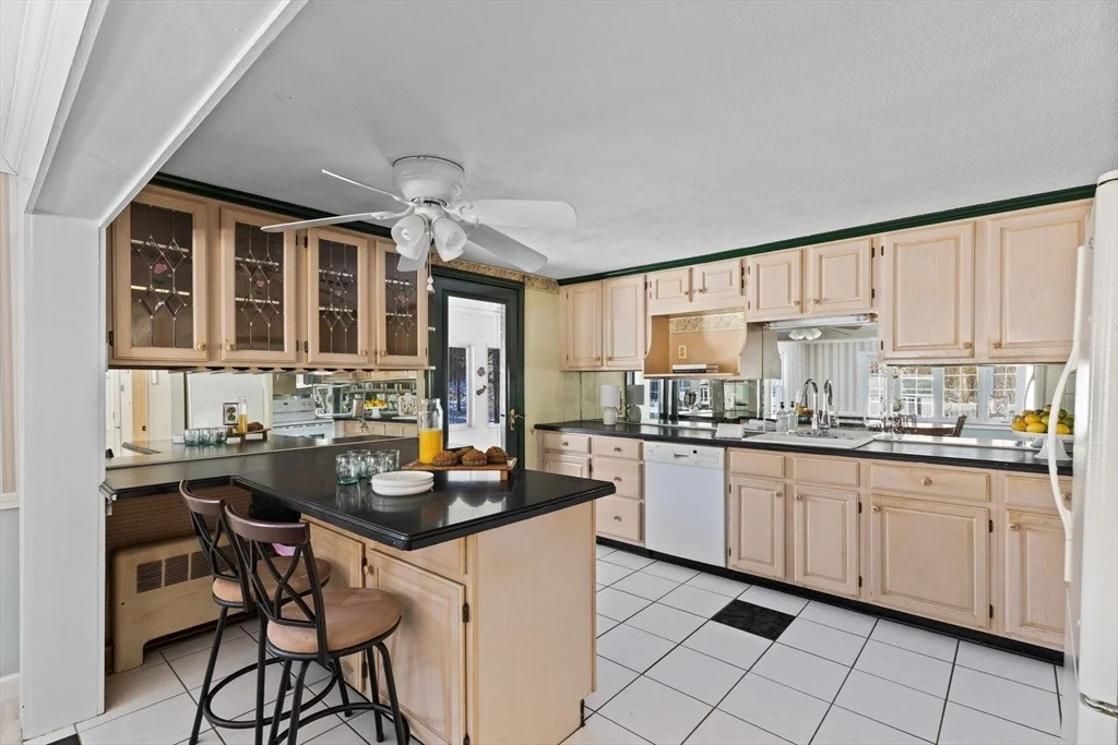 Photo of 39 Macdonald Cir