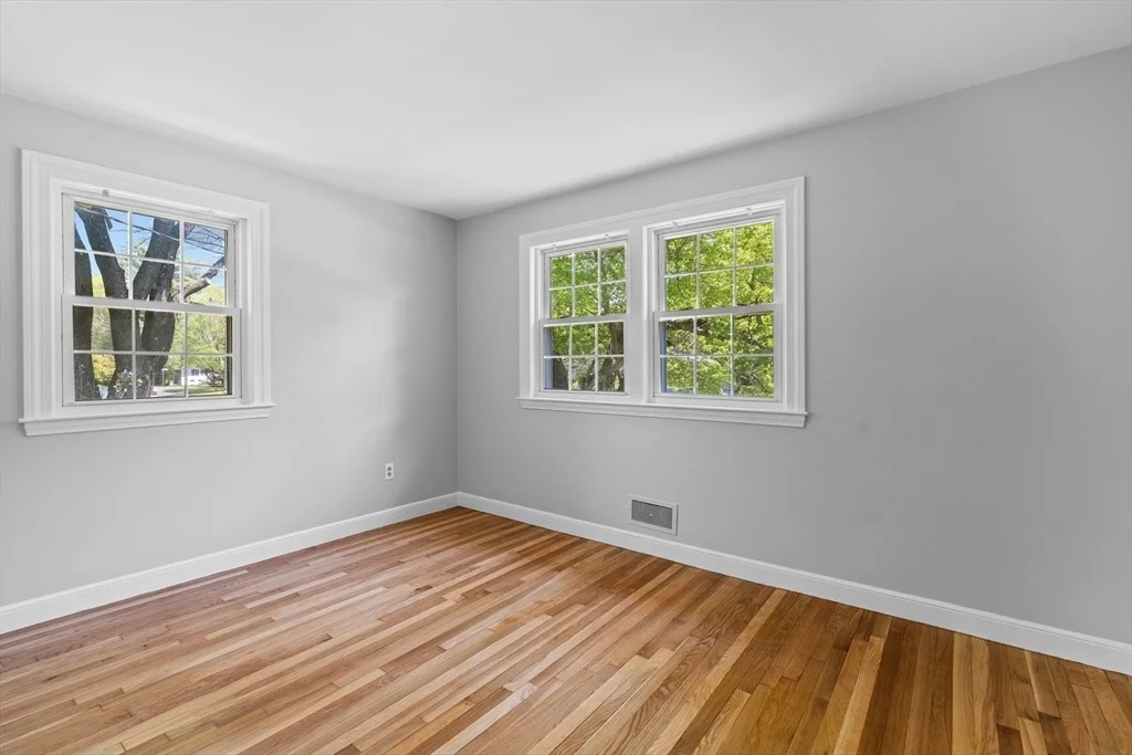 Photo of 10 Knight Road