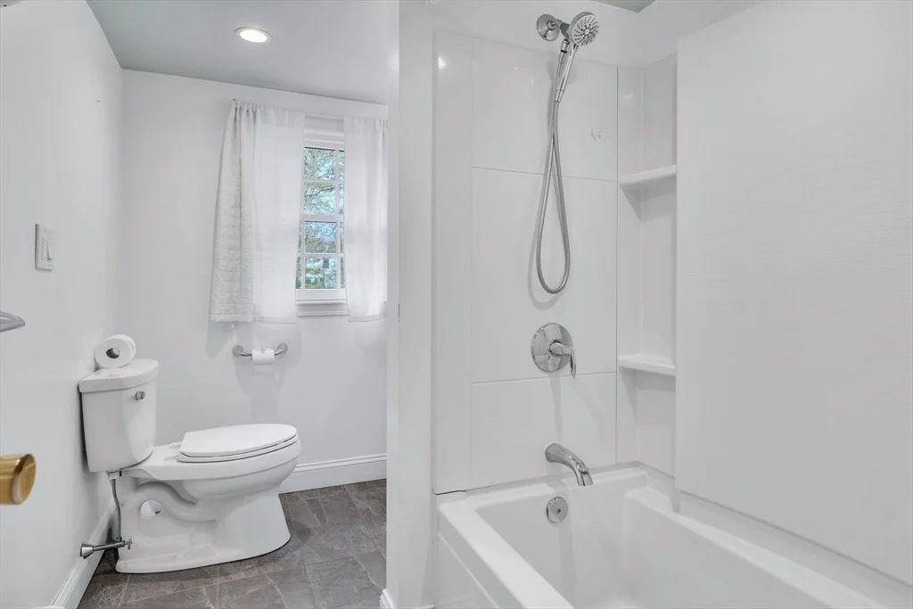 Photo of 12 Maple Lane