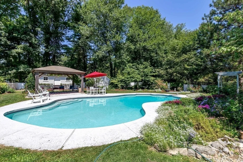 Photo of 7 Parker River Drive