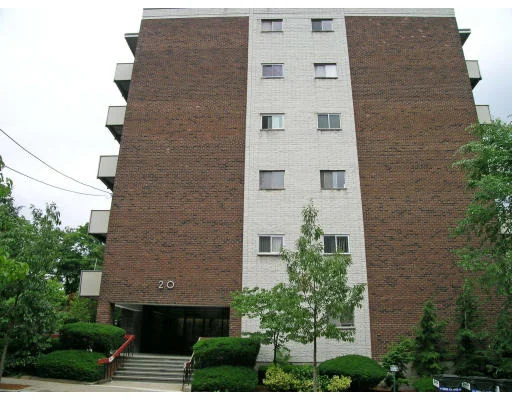 Photo of Unit 32 at 20 Stearns Road
