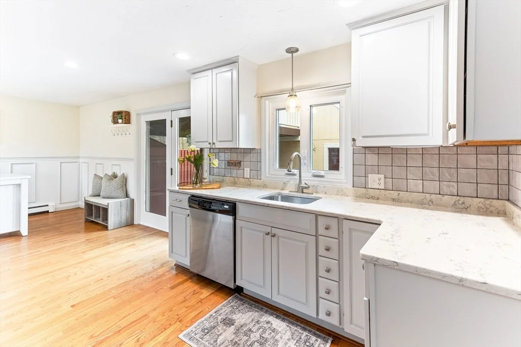 Photo of 17 Weaver St