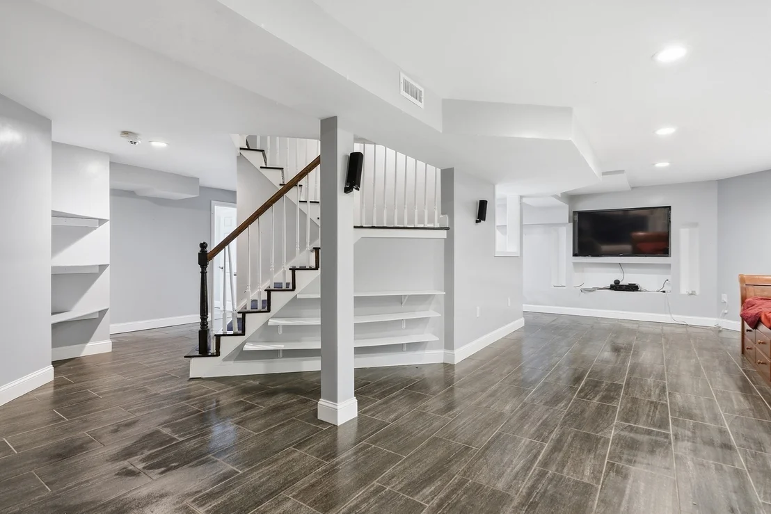 Photo of 247 Hampstead St