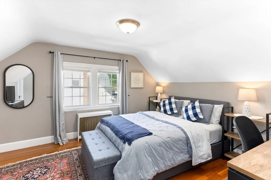 Photo of 8 Merriweather Rd
