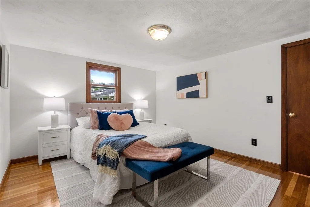Photo of 33 Heather Drive