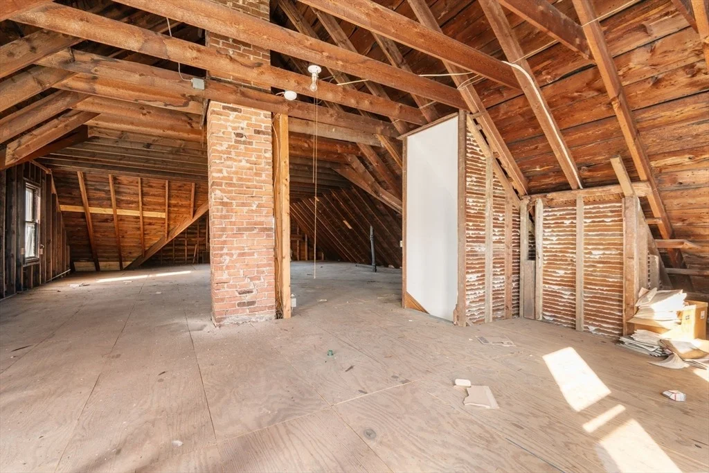 Photo of 826 Broadway