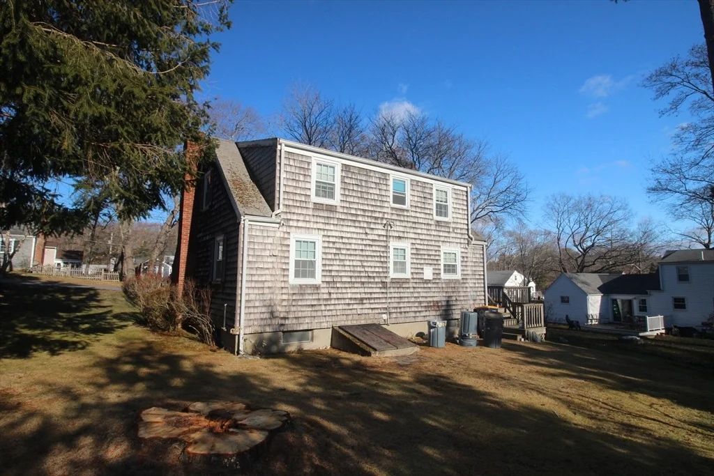 Photo of 7 Nancy Ln