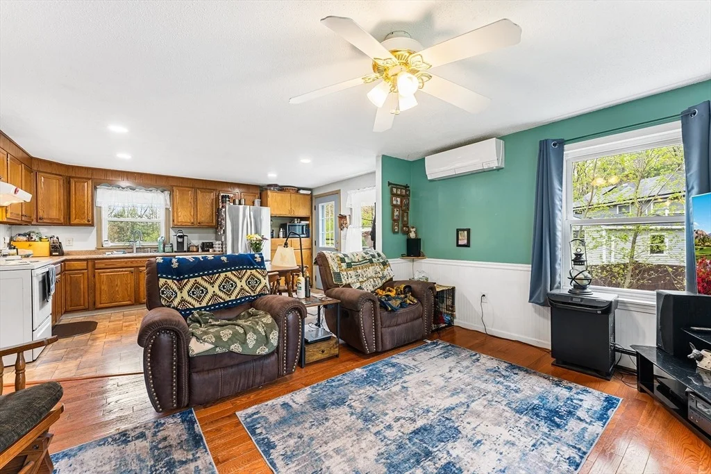 Photo of 95 Willis Rd