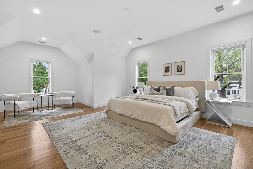 Photo of 37 Maple Street