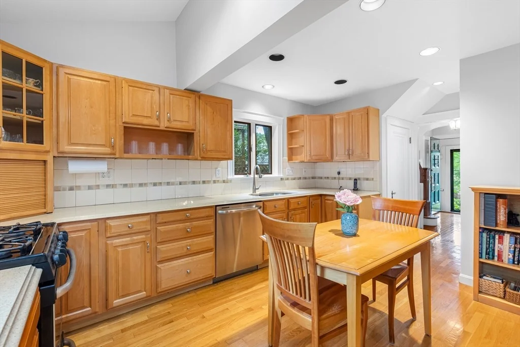 Photo of 45 Pine Ridge Road