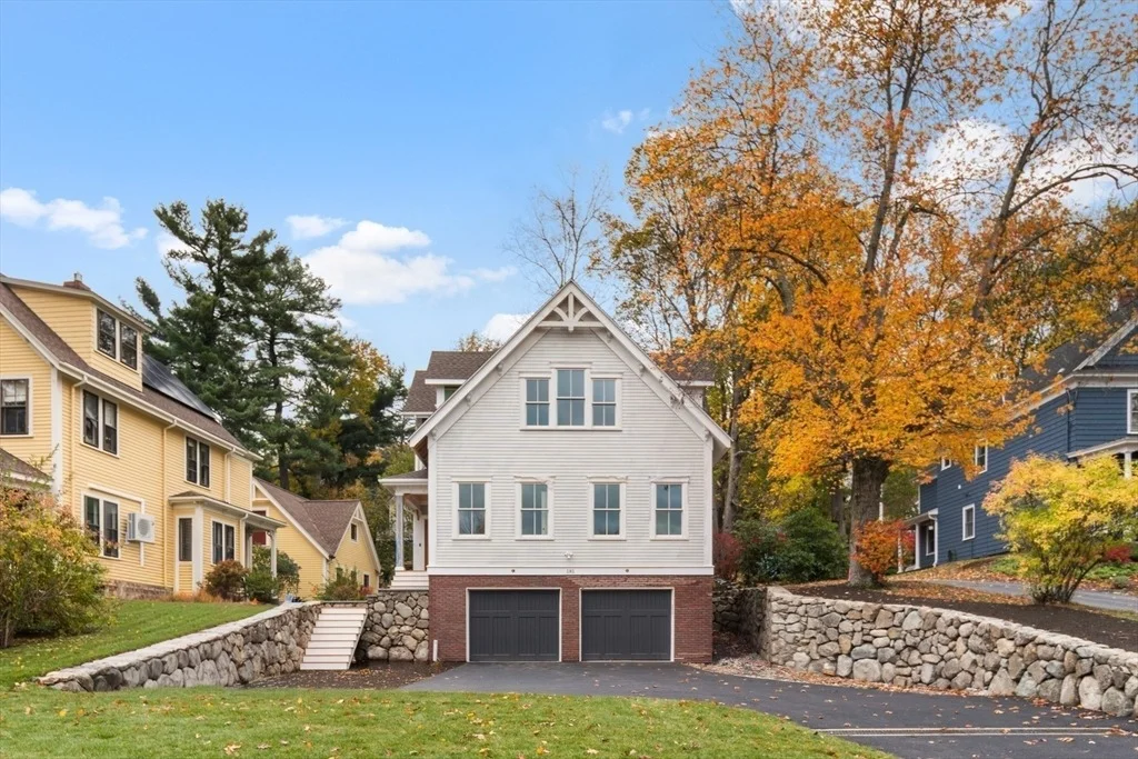 Photo of 181 Lowell St