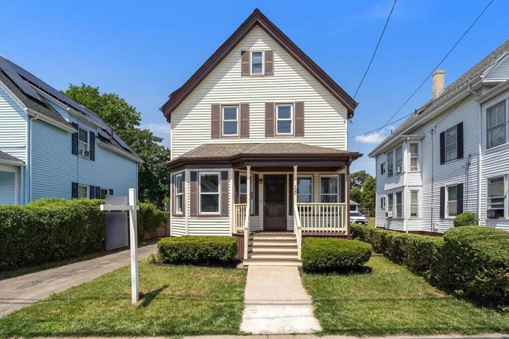 Photo of 129 Maple Street