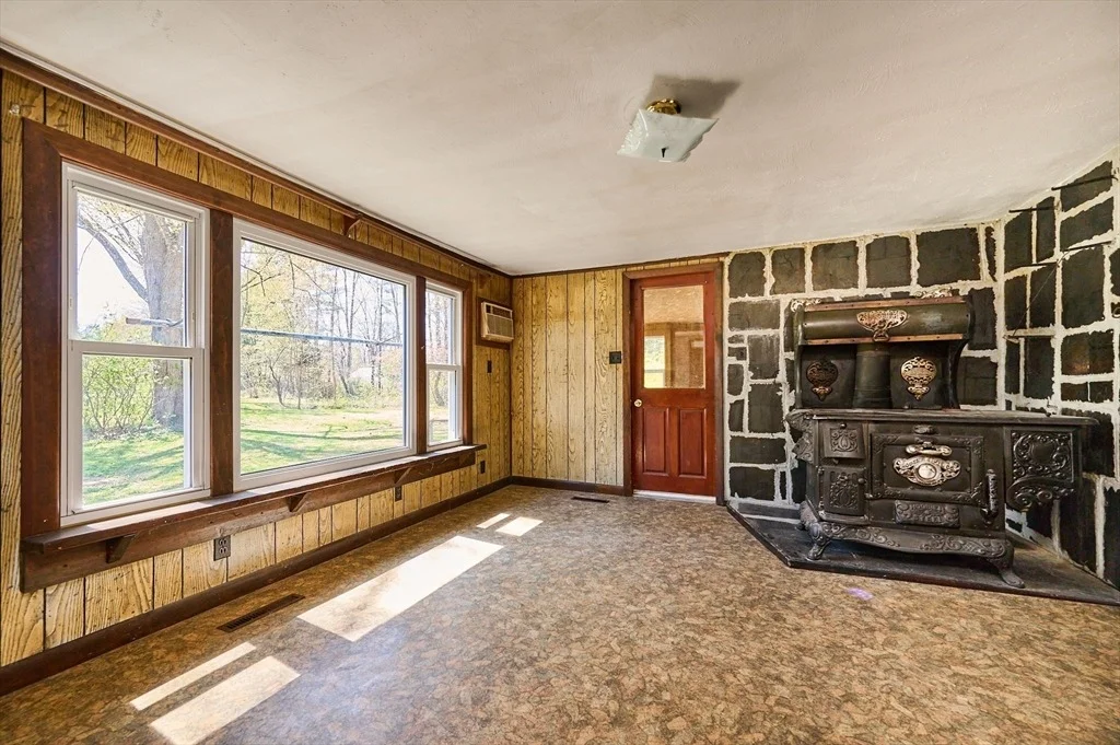 Photo of 7 Pine Valley Rd