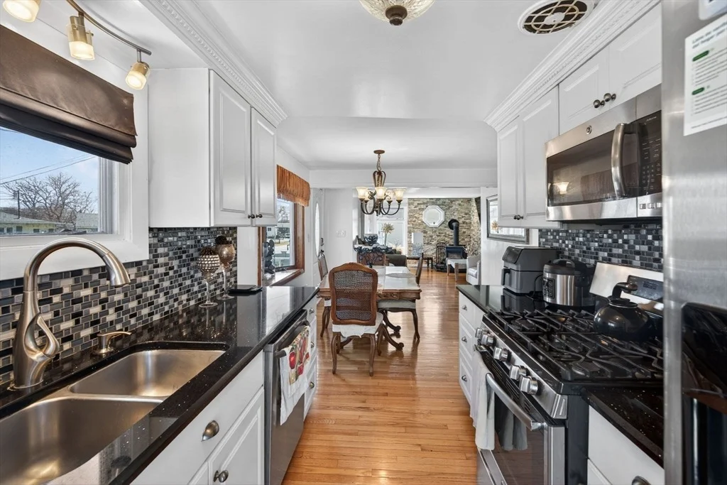Photo of 77 Sterling St
