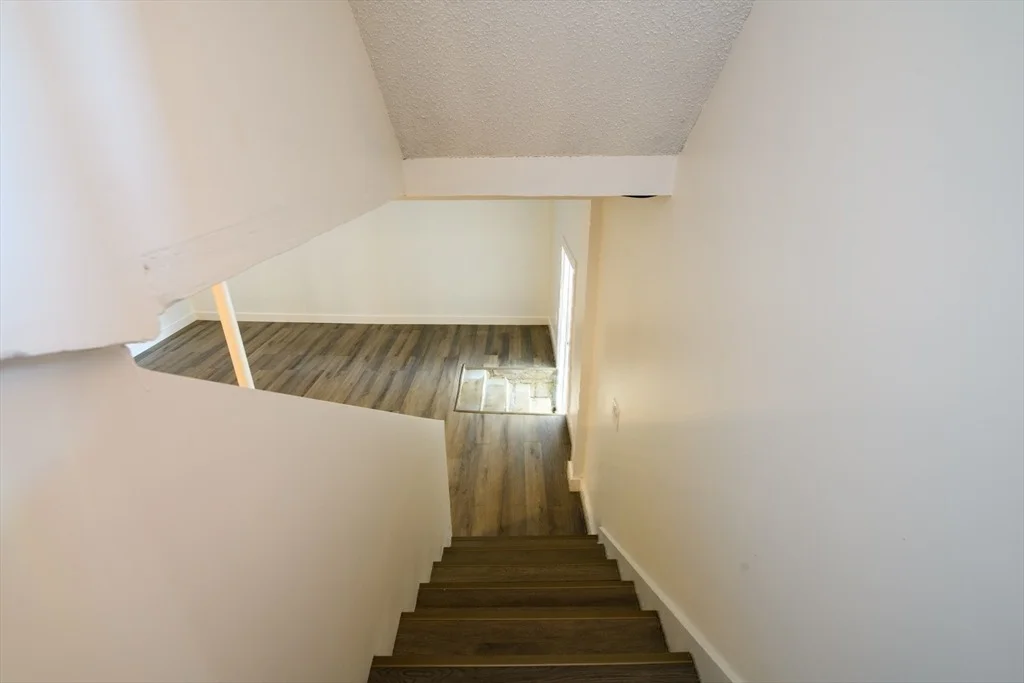 Photo of 6 High Hill