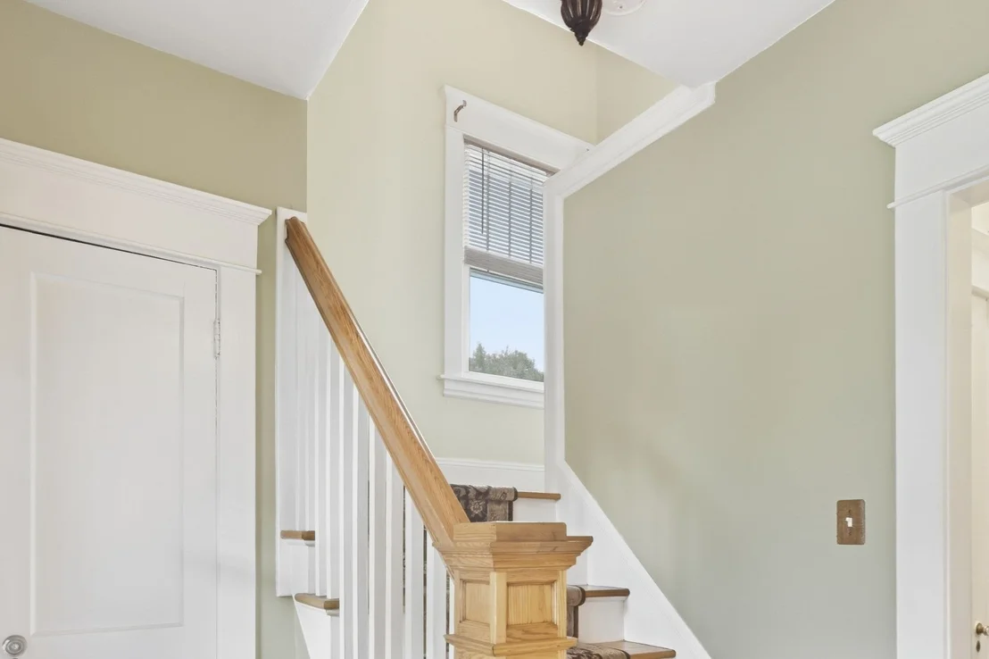 Photo of 154 Ely Ave