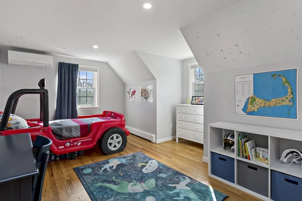 Photo of 50 Deerfield Road
