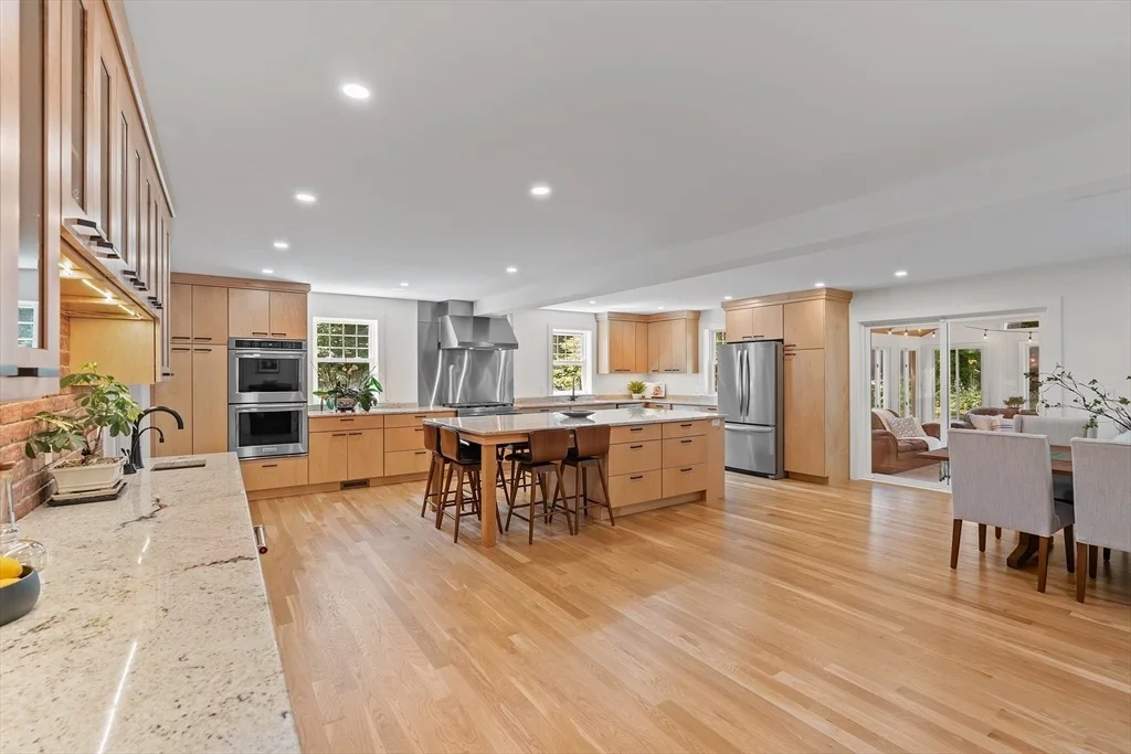 Photo of 334 Farm Road