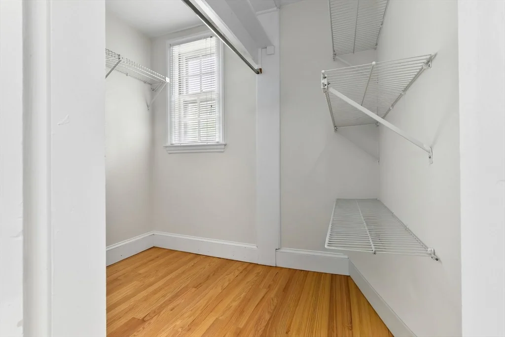 Photo of 1 Virginia Ave