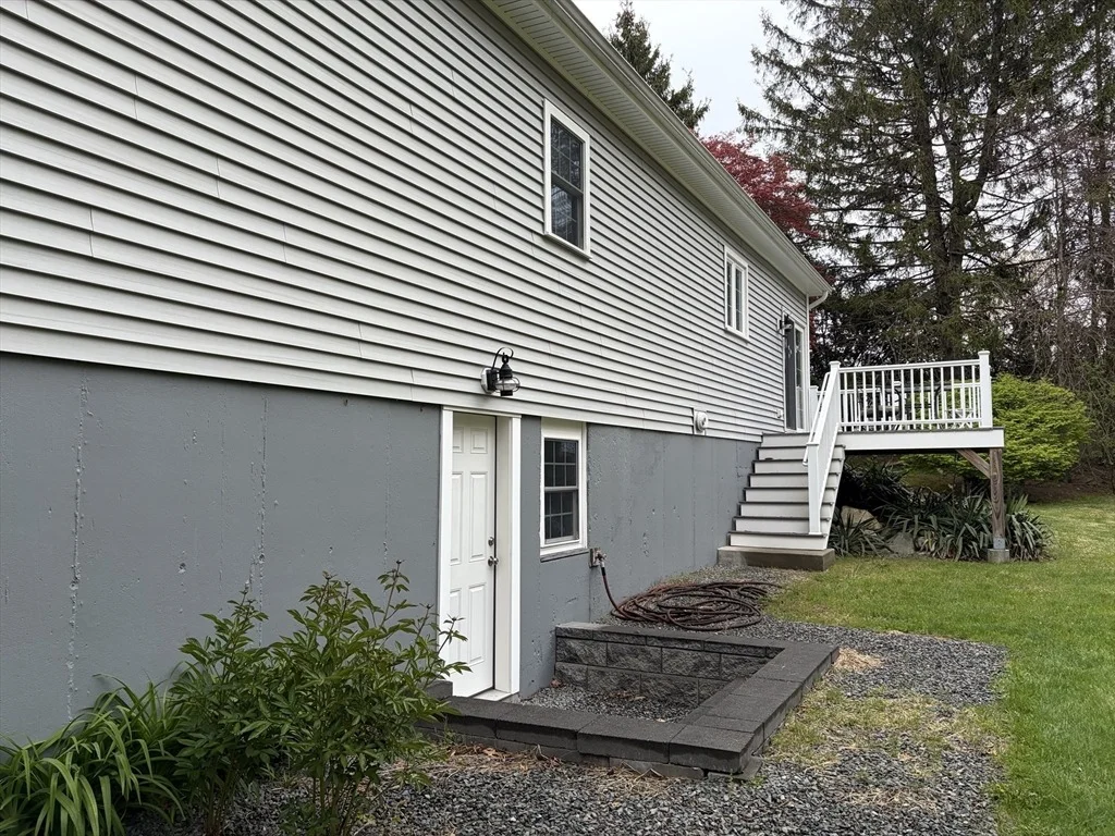 Photo of 71 West Spring St.