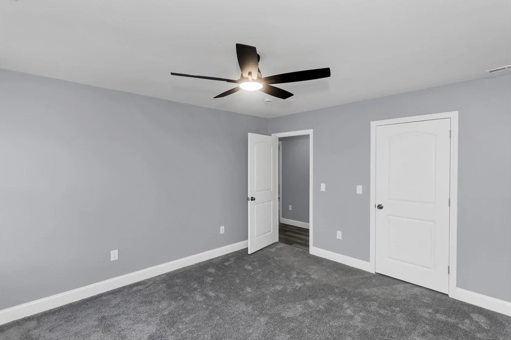 Photo of 1220 Bay Street