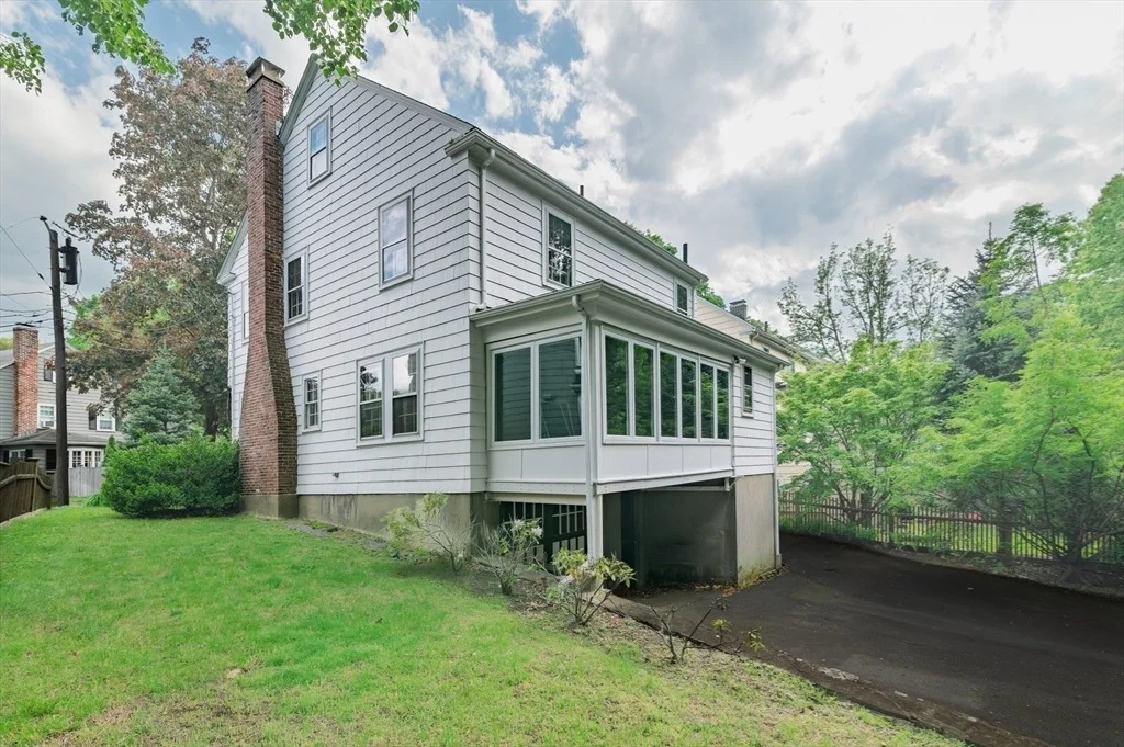 Photo of 40 Allen Circle