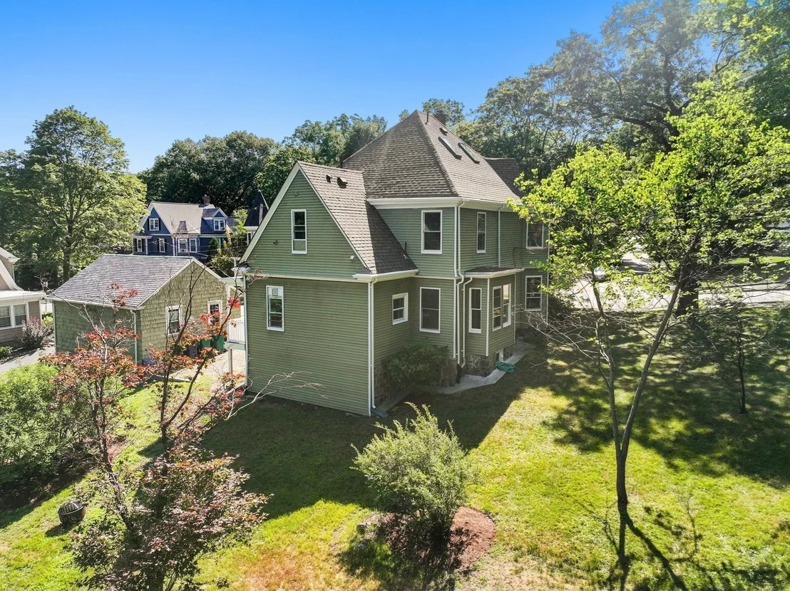 Photo of 305 Central Street