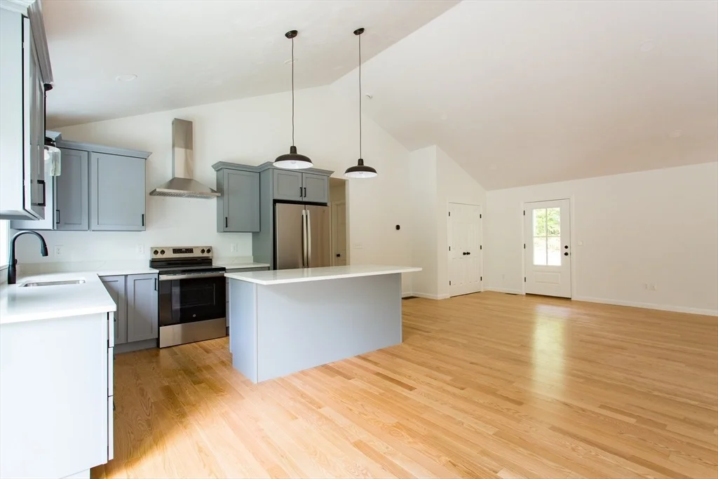 Photo of 455 Cronin Rd