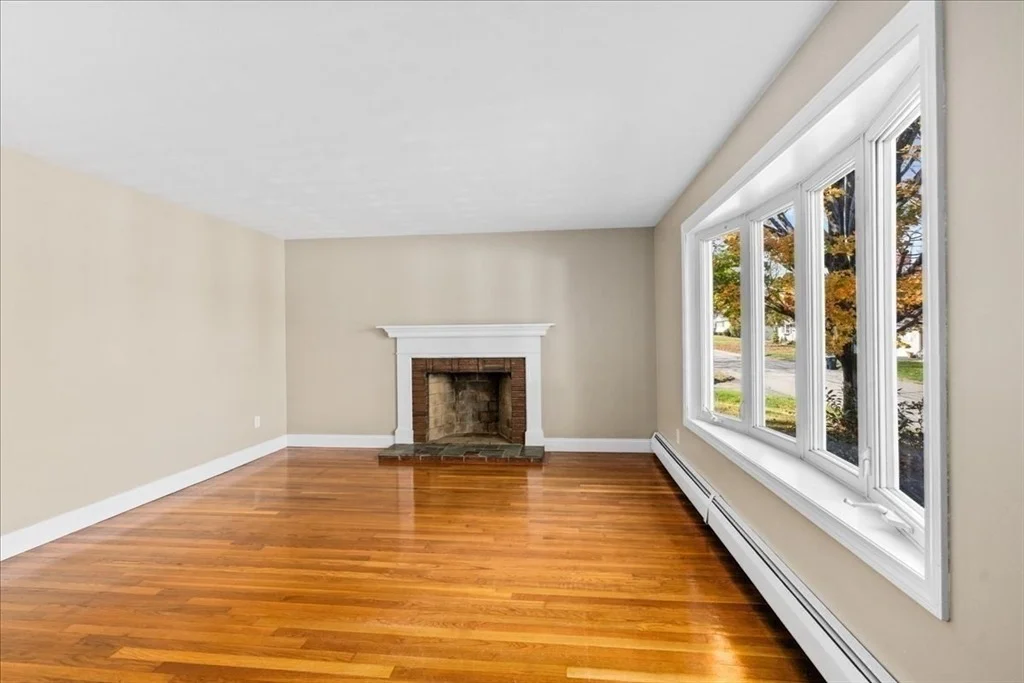 Photo of 7 Neptune Dr