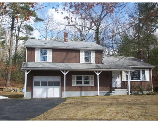 Photo of 27 Shoreline Drive