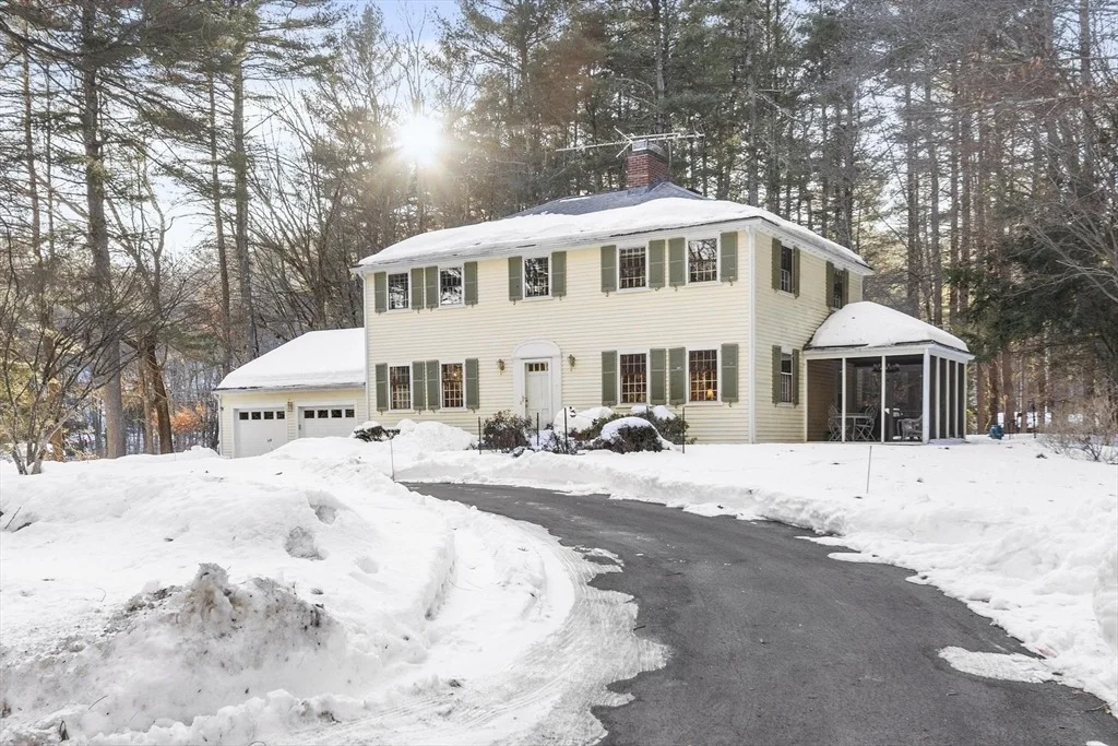 Photo of 265 College Rd