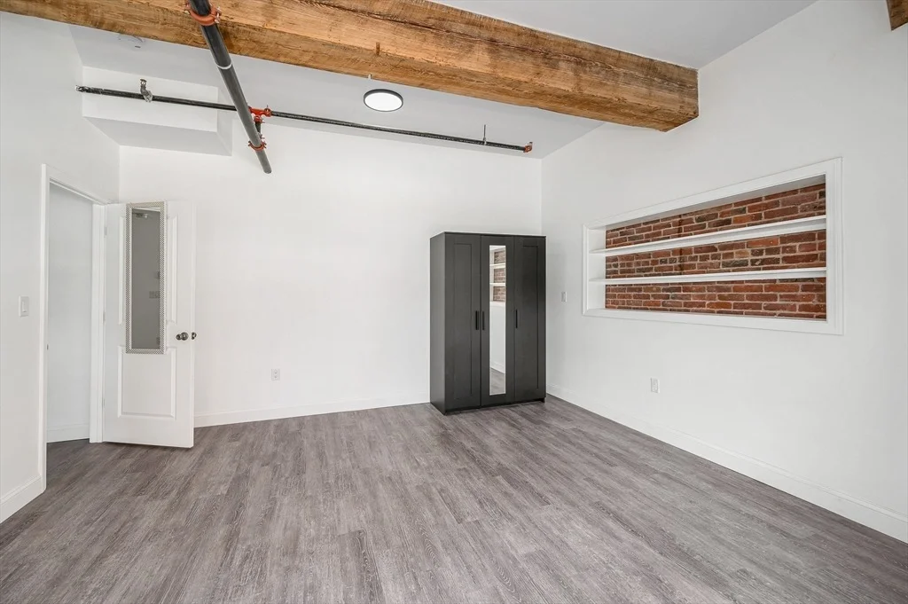 Photo of Unit 201 at 15 Kearney Sq
