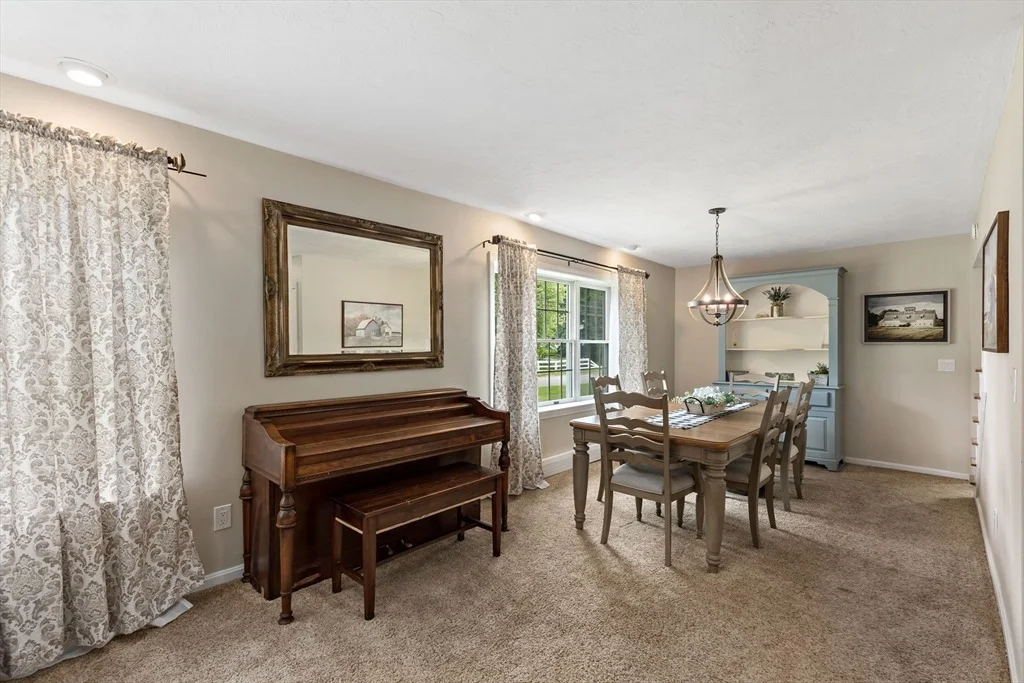 Photo of 100 Elm St