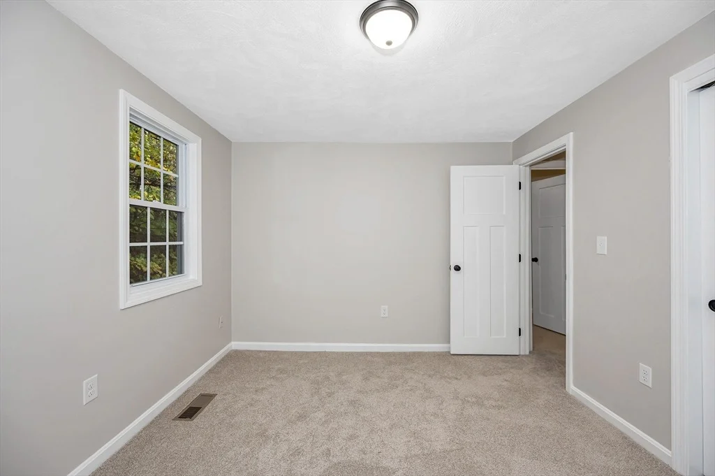 Photo of 355 Andover St