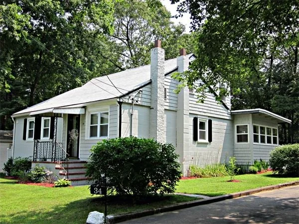 Photo of 34 Summit Rd