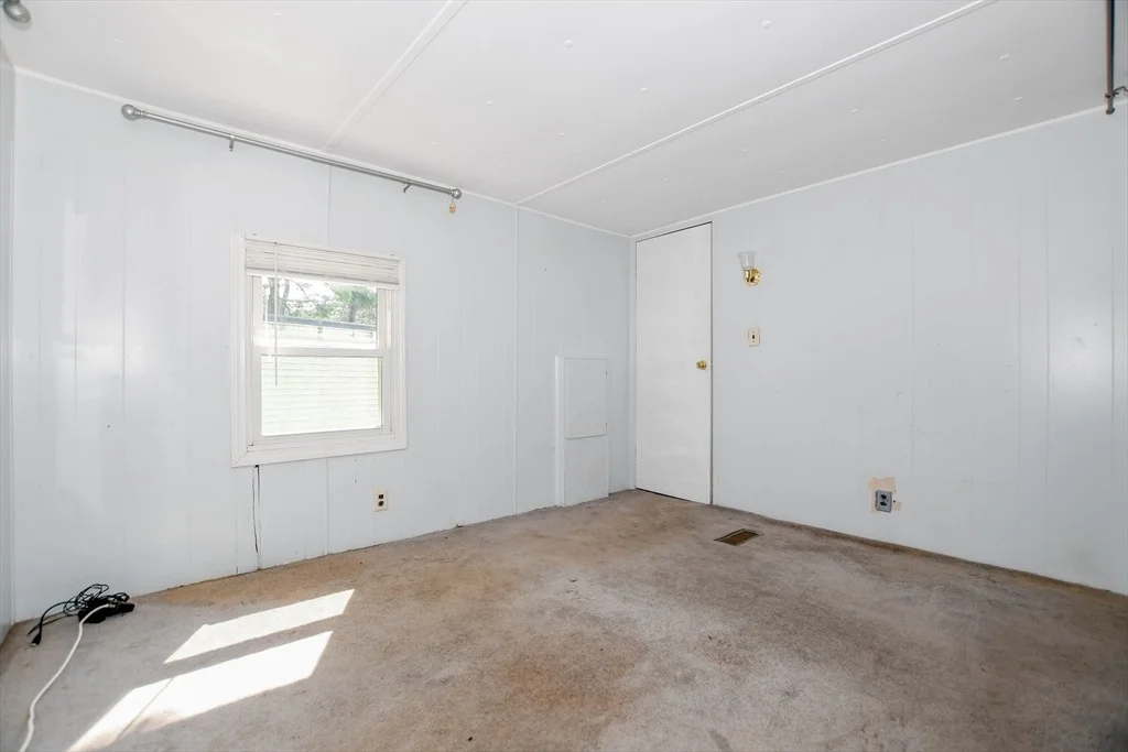 Photo of 24 Kimberly Ct